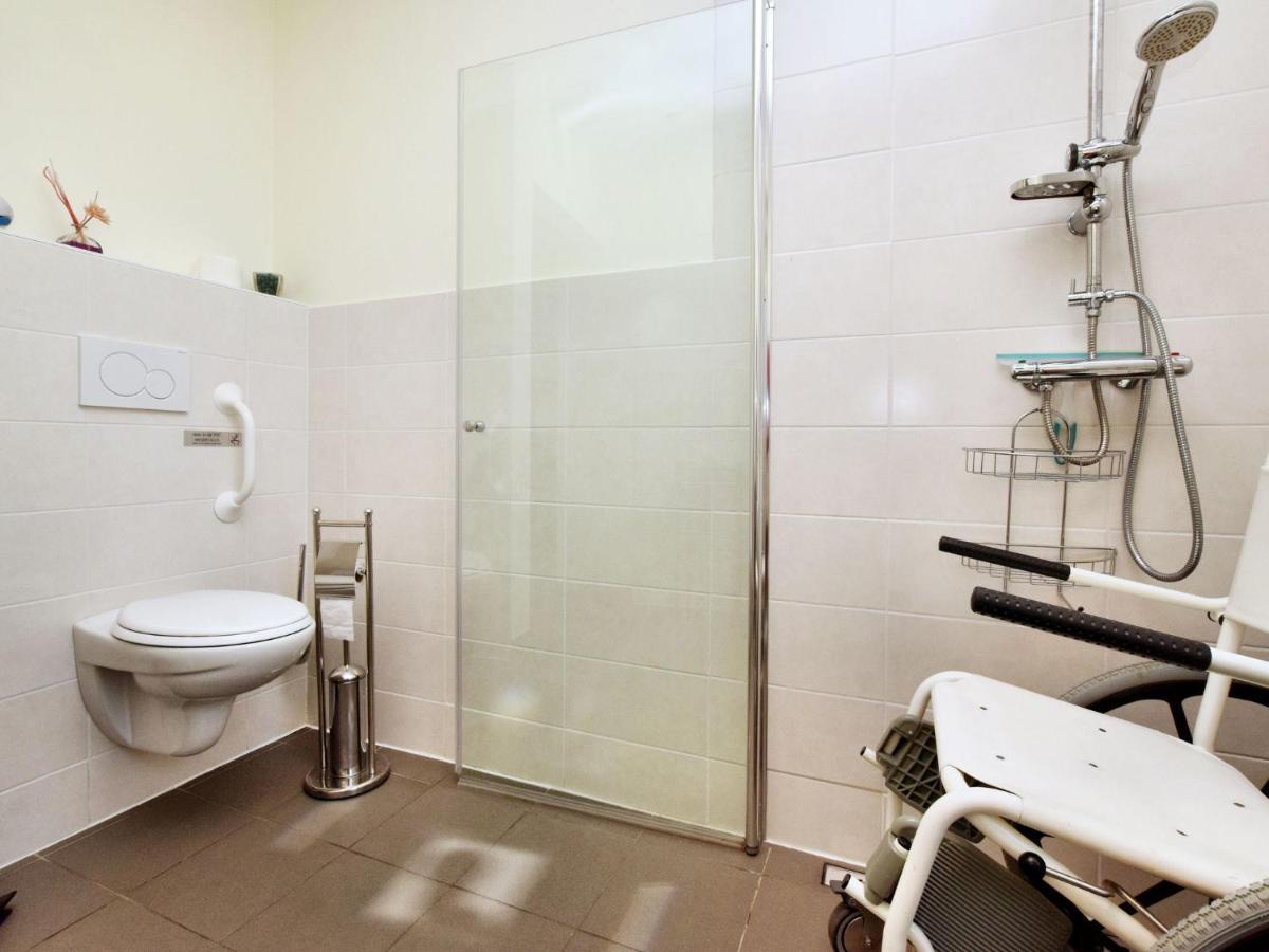 הוילה ליקאול Wheelchair Friendly House With Sauna מראה חיצוני תמונה